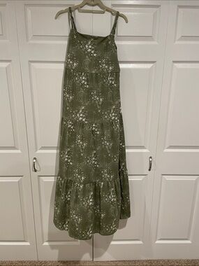 SO Olive Green Floral Paisley Maxi Dress